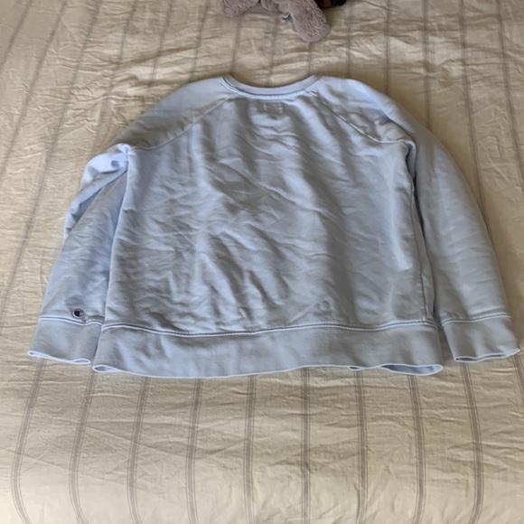 Champion Crew Neck - Picture 2 of 2